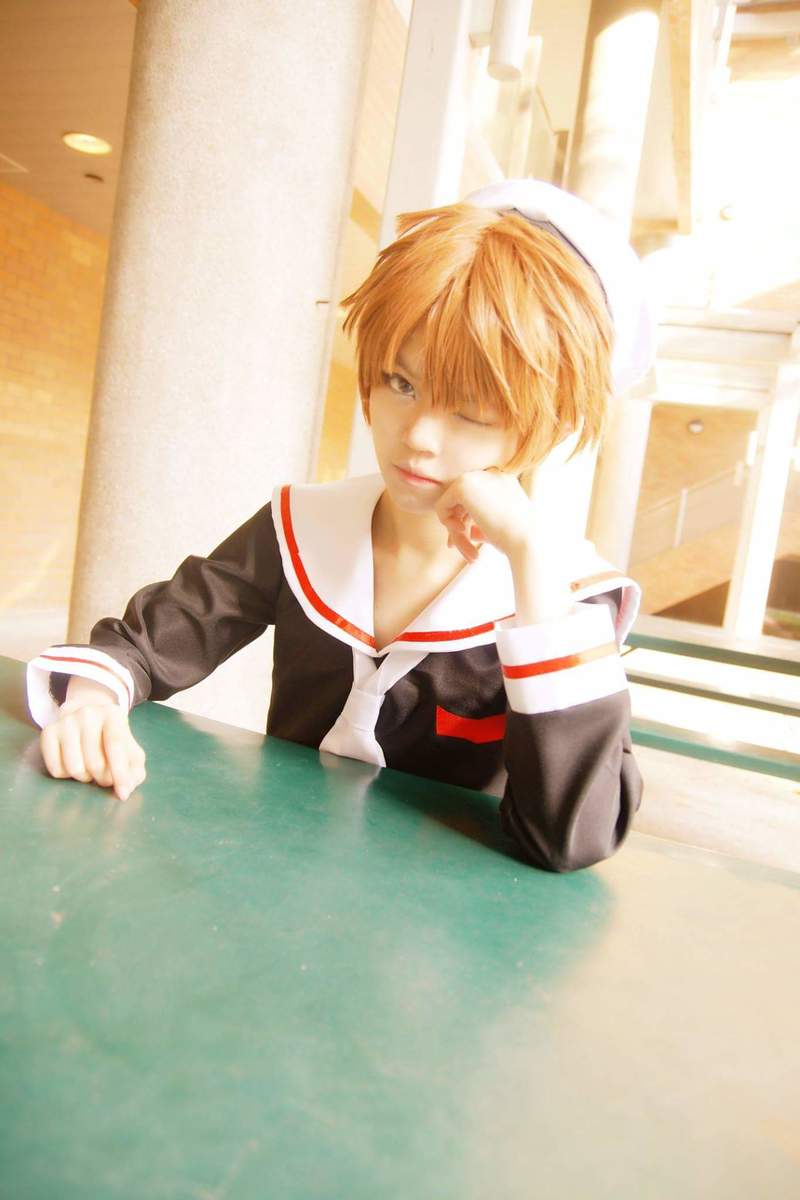 “九游体育官网”肯尼亚一蜥蜴颜色外形酷似蜘蛛侠(组图)